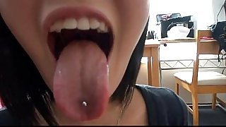 Gokkun- Japanese girl eating cum