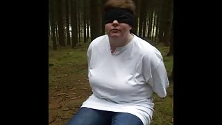 Fat gf sucks me off in the woods