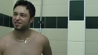 Shower after working out with a handsome gay bod he sucks off