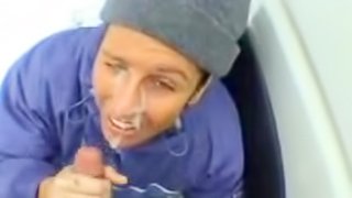 Cock-sucking amateur is getting sperm outdoors