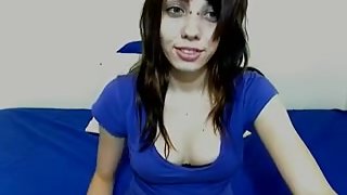 Weird girl masturbating on cam